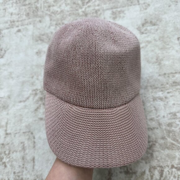 Wyeth Hat Cap Strap Back Pink Knit Baseball Style Adjustable Womens Casual - Picture 2 of 9